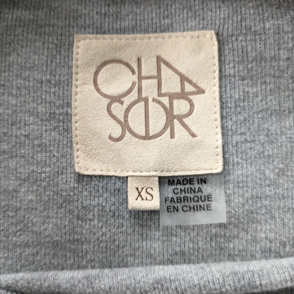 CHASER Sweatshirt Sweater XS NWOT - Picture 2 of 4